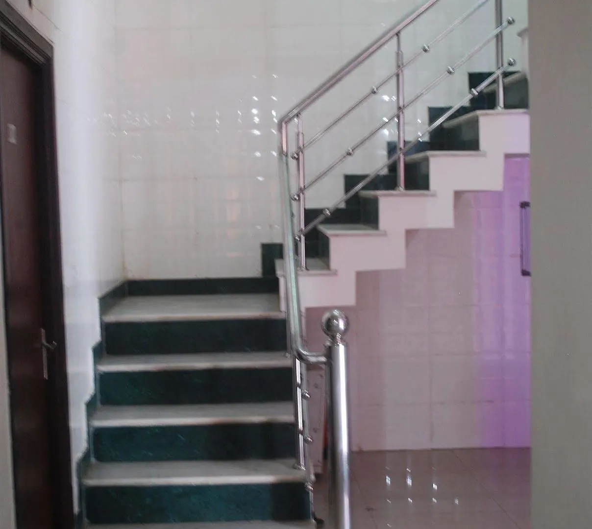Hotel Gayatri Palace Agra   Agra (Uttar Pradesh)