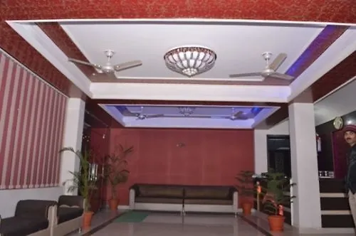 **  Hotel Gayatri Palace Agra  India