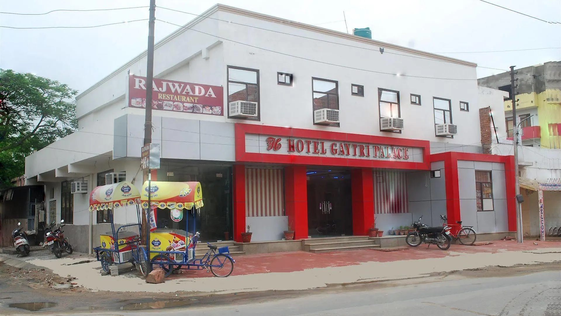 Hotel Gayatri Palace Agra